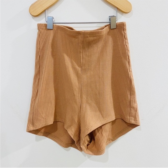 Reformation nude ribbed high waisted shorts NWT